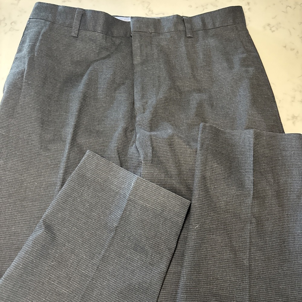 Kirkland Flat Front Dress Chinos Small Check Pattern‎ Men's 34x30 Blue/Gray EUC